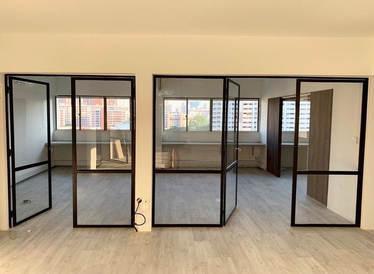 Aluminium Glass Doors Kenya - Glass and Aluminium Office Partitions Guide in Kenya. Covering benefits, costs, design options, & installation process for modern workspaces.